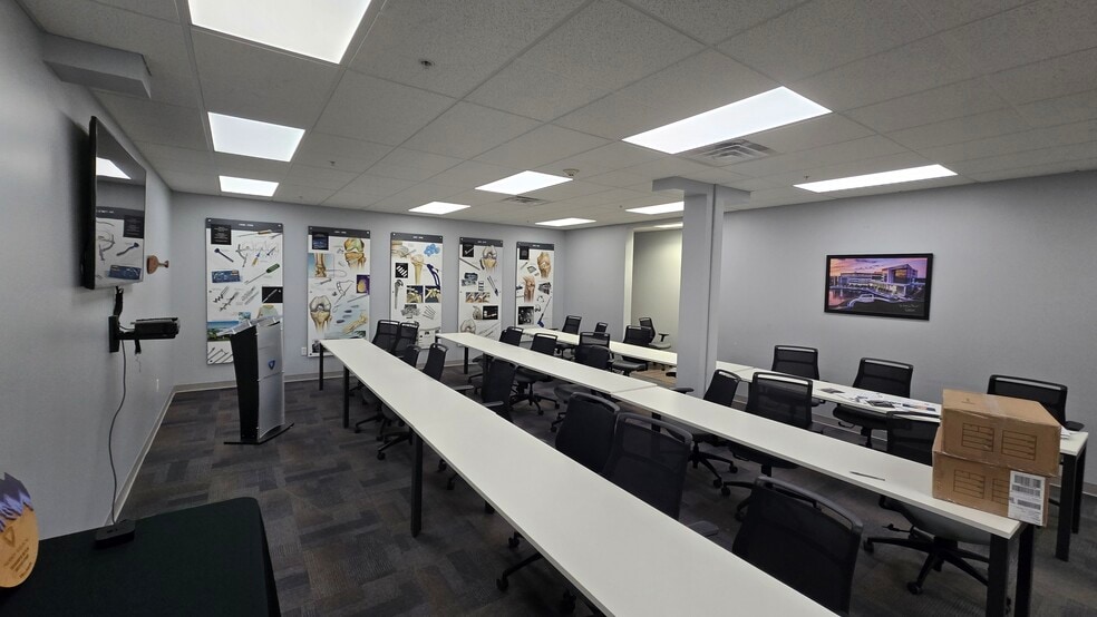 More Photos Of 319-327 Elm St, Buffalo Manufacturing For Sale