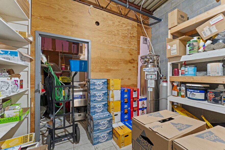 More Photos Of 118 Railroad Ave NE, Mora General Retail For Sale