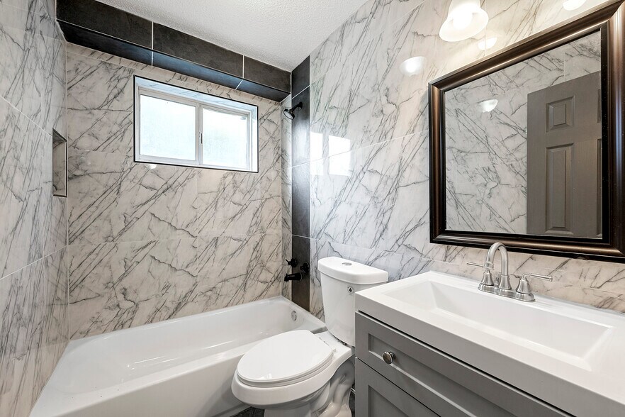 More Photos Of 150 Fairfield Pl NW, Atlanta Apartments For Sale