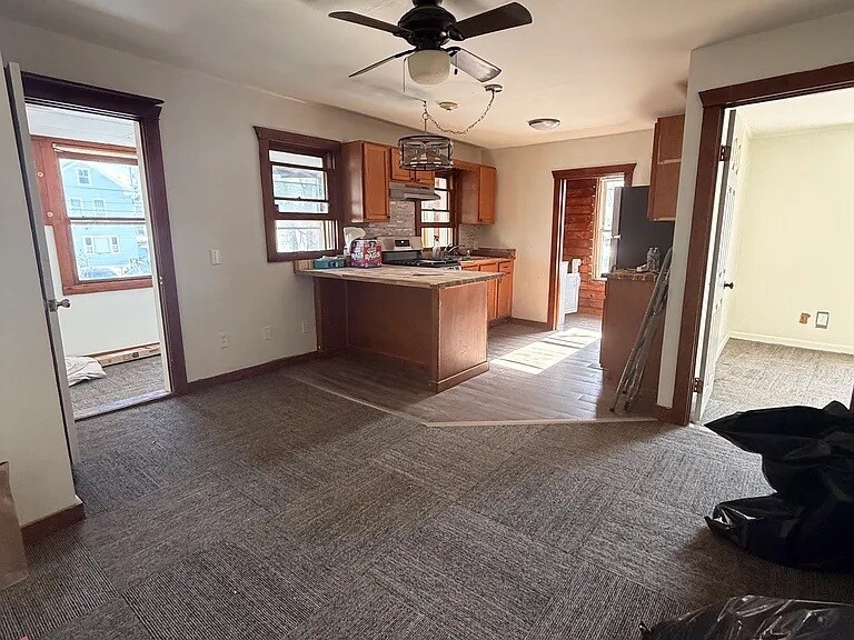 More Photos Of 130 Water St, Warren Apartments For Sale