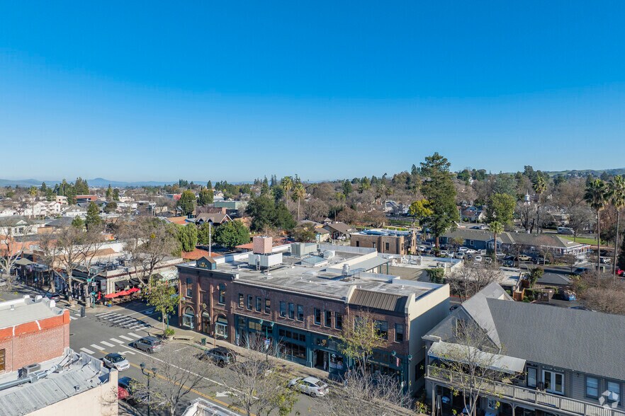 More Photos Of 438-450 Main St, Pleasanton Office For Lease