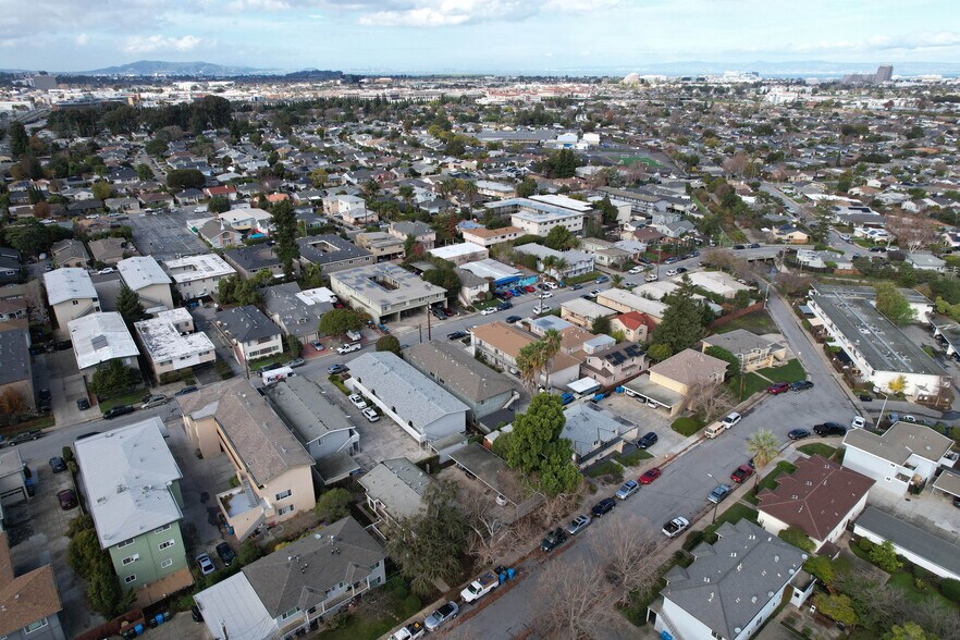 More Photos Of 19 E 41st Pl, San Mateo Apartments For Sale