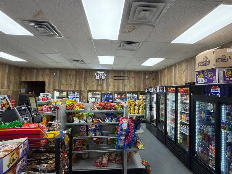 More Photos Of 1515 S Mobberly Ave, Longview Convenience Store For Sale