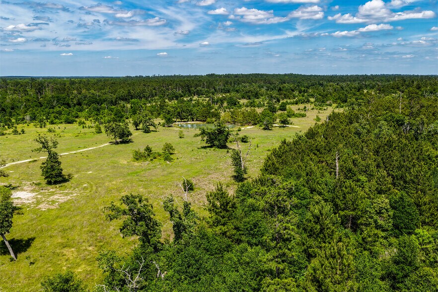 More Photos Of 1726 I-45 North, Huntsville Land For Sale
