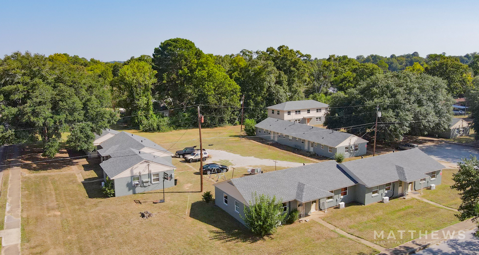 Primary Photo Of 2300 4th Ave, Phenix City Apartments For Sale