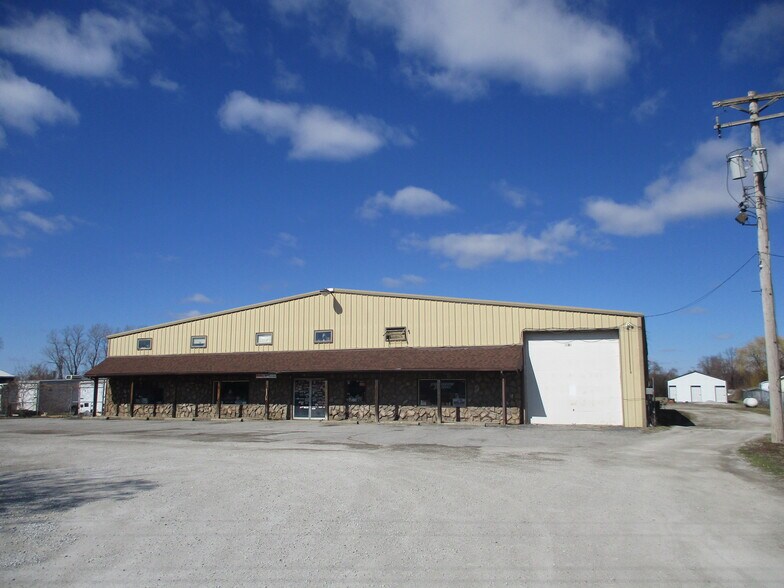 Primary Photo Of 3500 Highway 162, Pontoon Beach Industrial For Sale