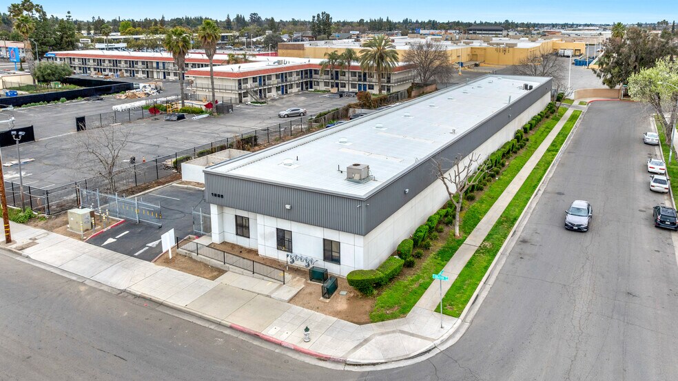 More Photos Of 1885 E Griffith Way, Fresno Warehouse For Lease