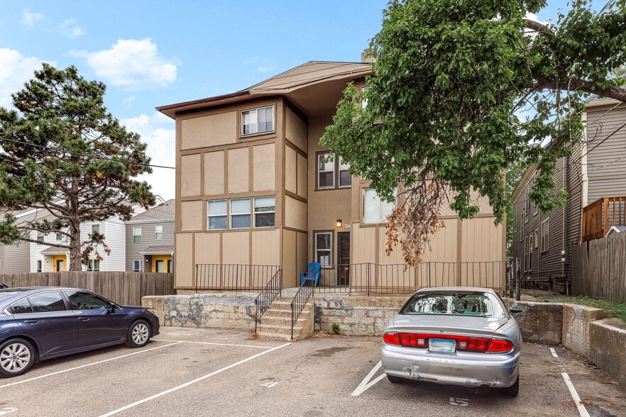 More Photos Of 604 Holly Ave, Saint Paul Apartments For Sale