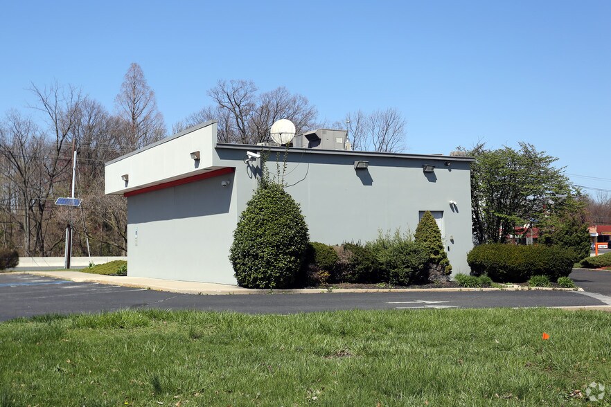 More Photos Of 2435 Rt-38, Cherry Hill Freestanding For Sale