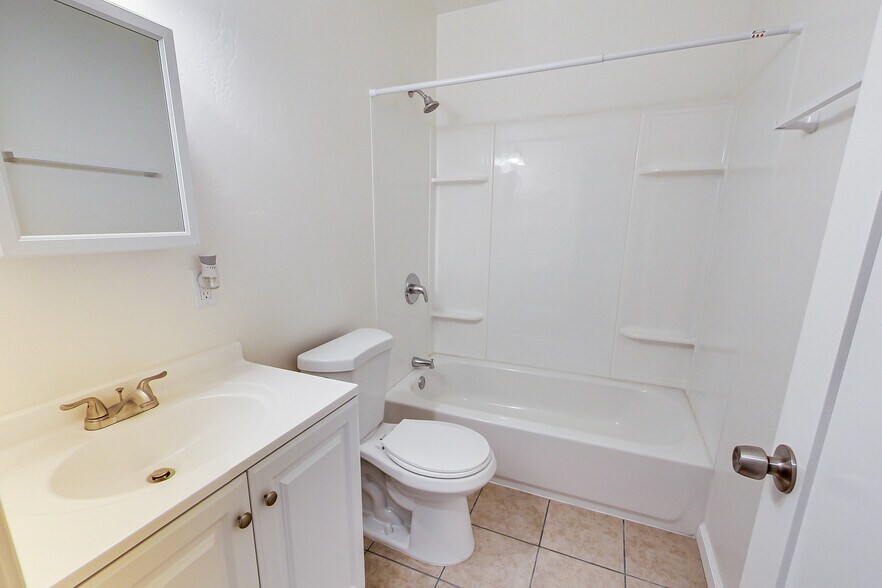 More Photos Of 2451 Seminary Ave, Oakland Apartments For Sale