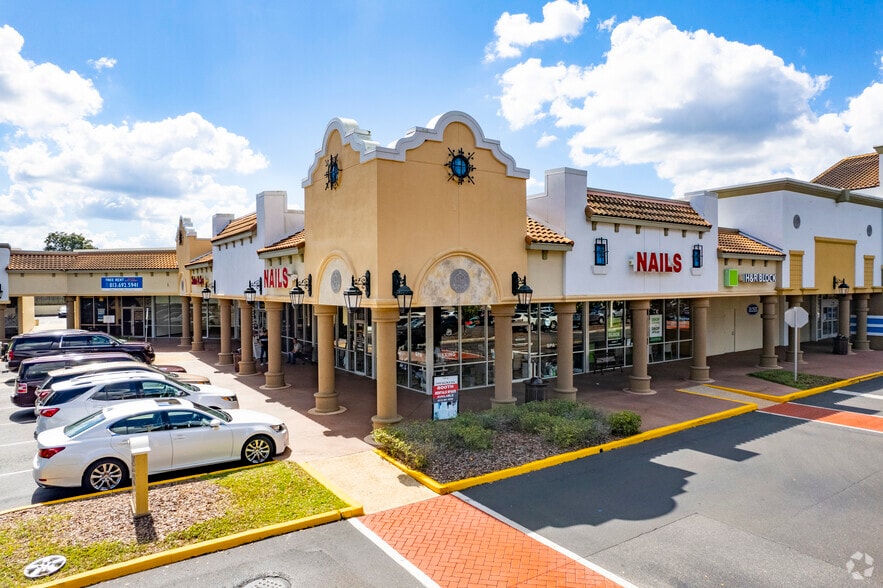 More Photos Of 1901-1999 State Road 60 E, Valrico Storefront For Lease