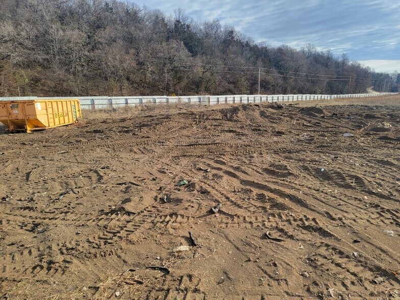 More Photos Of 410 1st St SE, Oronoco Warehouse For Lease