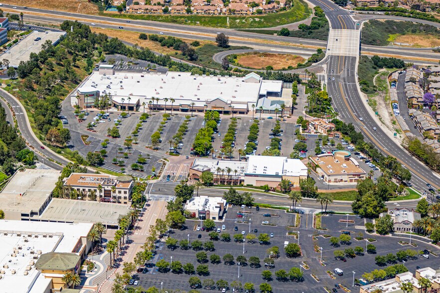 More Photos Of Aliso Creek Rd @ Enterprise, Aliso Viejo Unknown For Lease