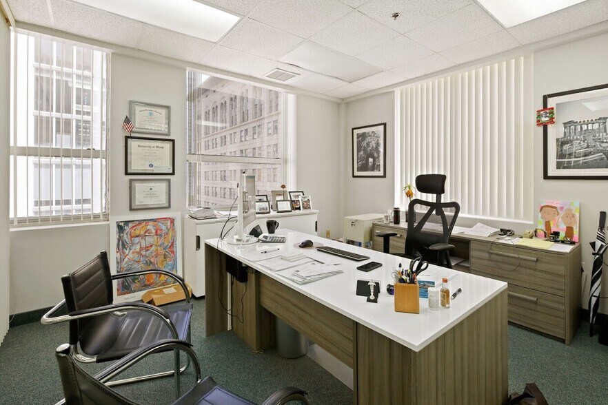 More Photos Of 168 SE 1st St, Miami Loft Creative Space For Sale