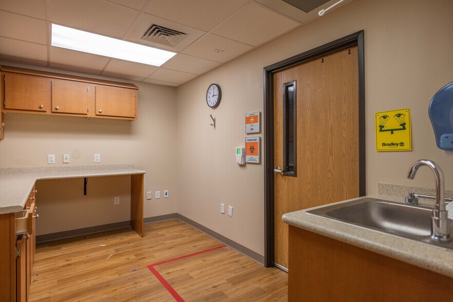 More Photos Of 609 Asheville Hwy, Sylva Medical For Lease