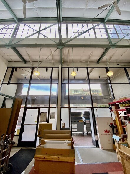 More Photos Of 1545-1555 Pacific Ave, San Francisco Storefront For Sale