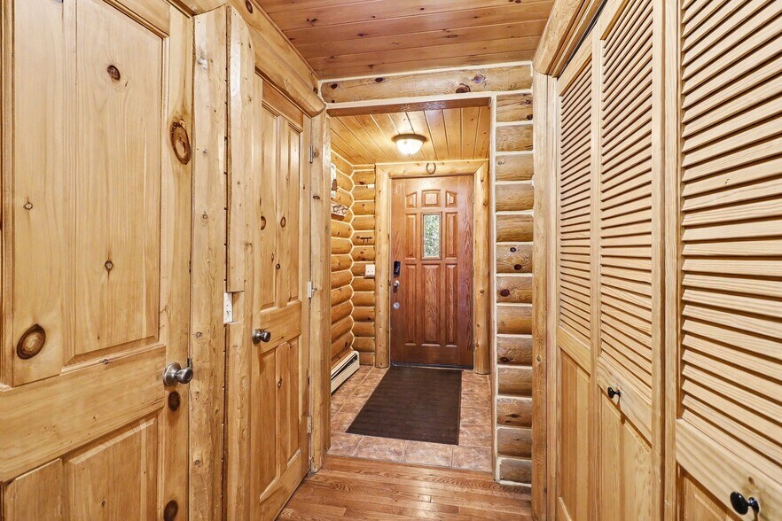More Photos Of 6926 Aarwood Trail NW, Rapid City Hotel For Sale