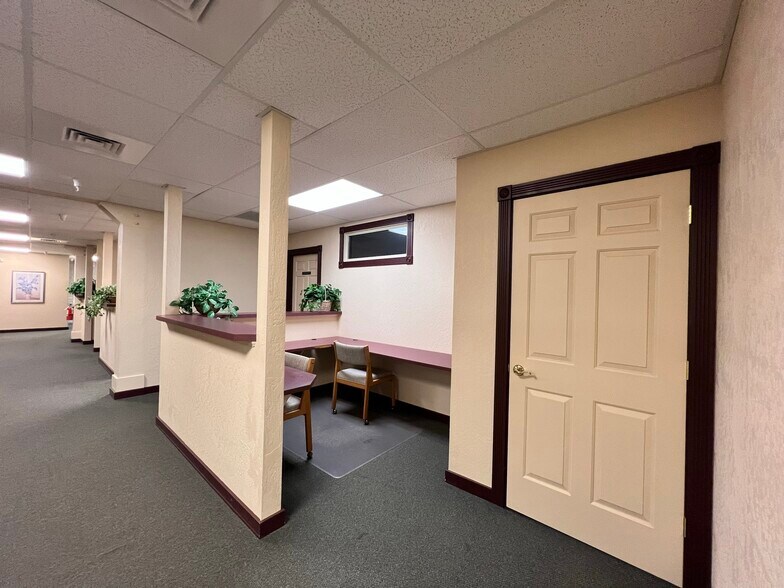 More Photos Of 142 W 8th Ave, Eugene Office For Sale