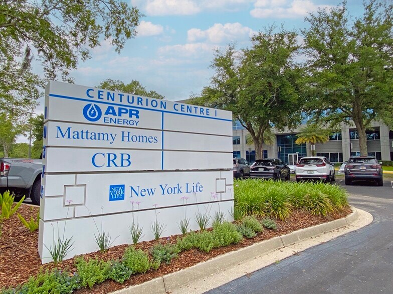 More Photos Of 10375 Centurion Pky N, Jacksonville Office For Lease