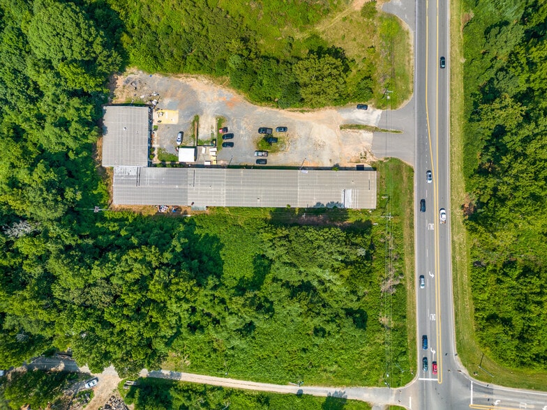 More Photos Of 1081 Fort Mill Hwy, Indian Land Warehouse For Lease