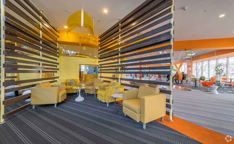 More Photos Of 45 Blue Sky Dr, Burlington Office For Lease