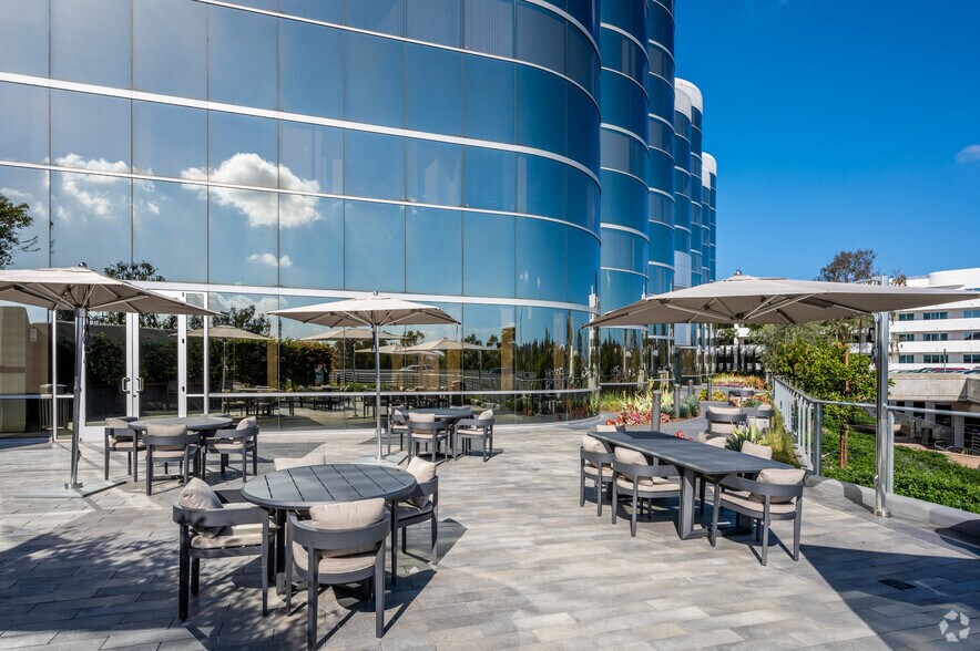 More Photos Of 28202 Cabot Rd, Laguna Niguel Office For Lease