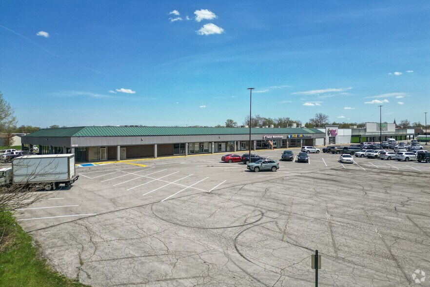 Primary Photo Of 7500-7530 S Anthony Blvd, Fort Wayne Storefront For Lease