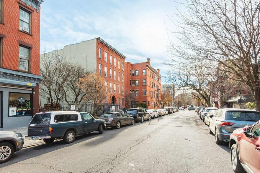 More Photos Of 293 Grand Ave, Brooklyn Apartments For Sale