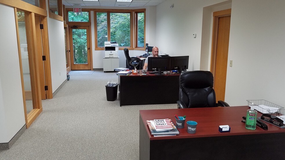 More Photos Of 1 Darling Dr, Avon Office For Sale