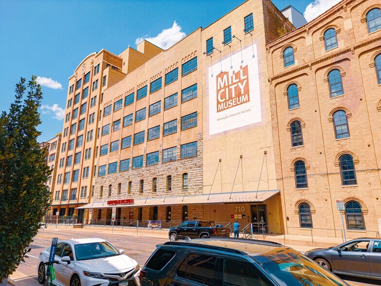 More Photos Of 710 S 2nd St, Minneapolis Office For Sale