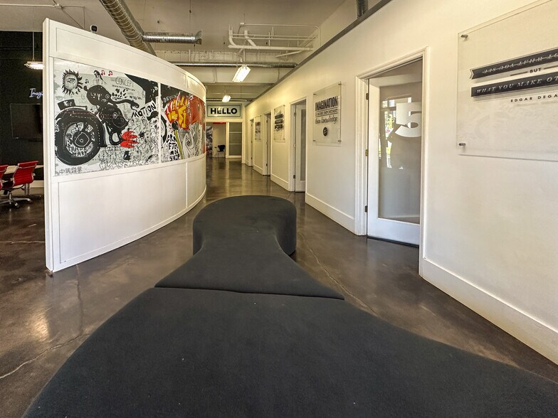 More Photos Of 17 College St, Greenville Storefront Retail Office For Lease