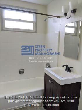More Photos Of 6127 Romaine St, Los Angeles Apartments For Sale