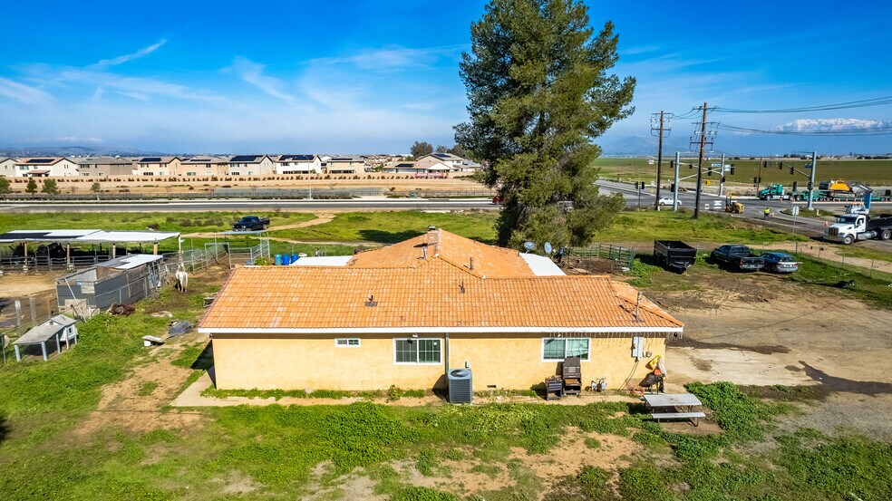 More Photos Of 26041 Murrieta Rd, Menifee Land For Lease