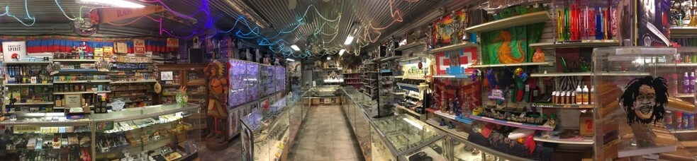 More Photos Of 508 S Broadway, Baltimore Storefront Retail Office For Sale