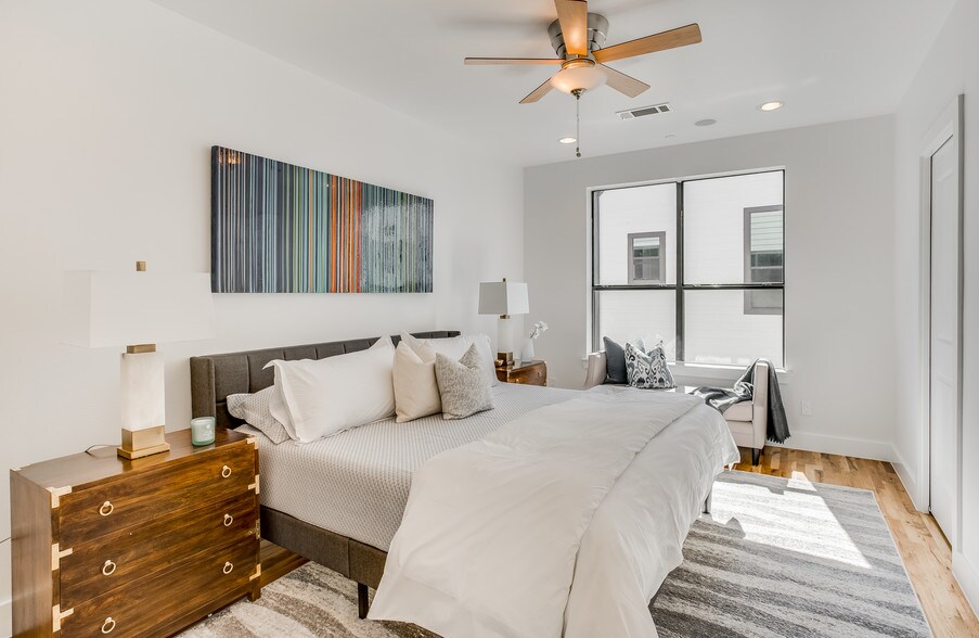 More Photos Of 4950 Cedar Springs Rd, Dallas Apartments For Sale