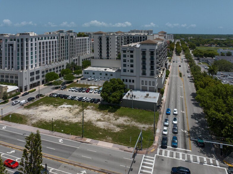More Photos Of 301 Altara Ave, Coral Gables Apartments For Sale