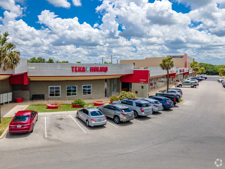 More Photos Of 1003-1035 Rittiman Rd, San Antonio Unknown For Lease