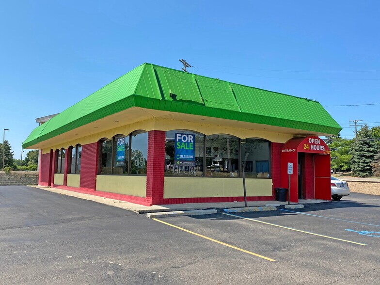More Photos Of 27701 Orchard Lake Rd, Farmington Hills Restaurant For Sale