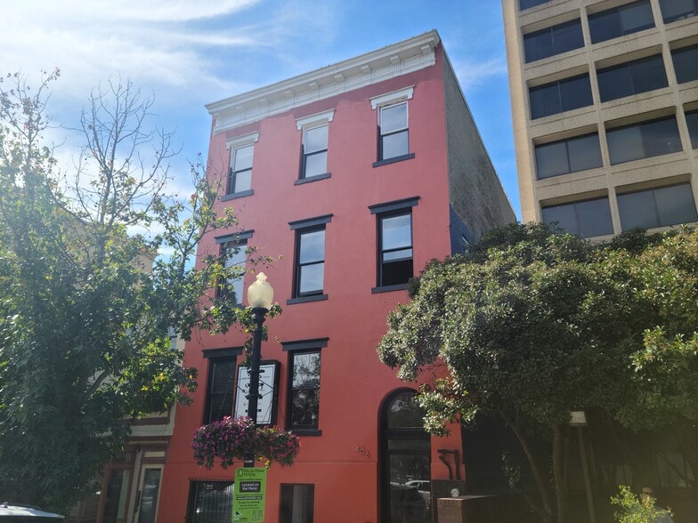 More Photos Of 406 5th St NW, Washington Office For Lease