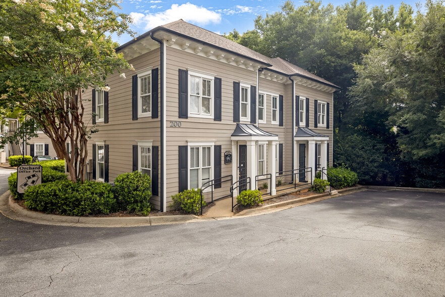 More Photos Of 4045 Orchard Rd SE, Smyrna Office For Lease