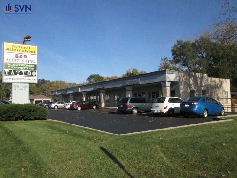 More Photos Of 1305-1385 N Lafox, South Elgin General Retail For Sale