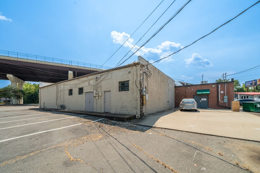 More Photos Of 3306-3308 Pike Ave, North Little Rock Storefront For Sale