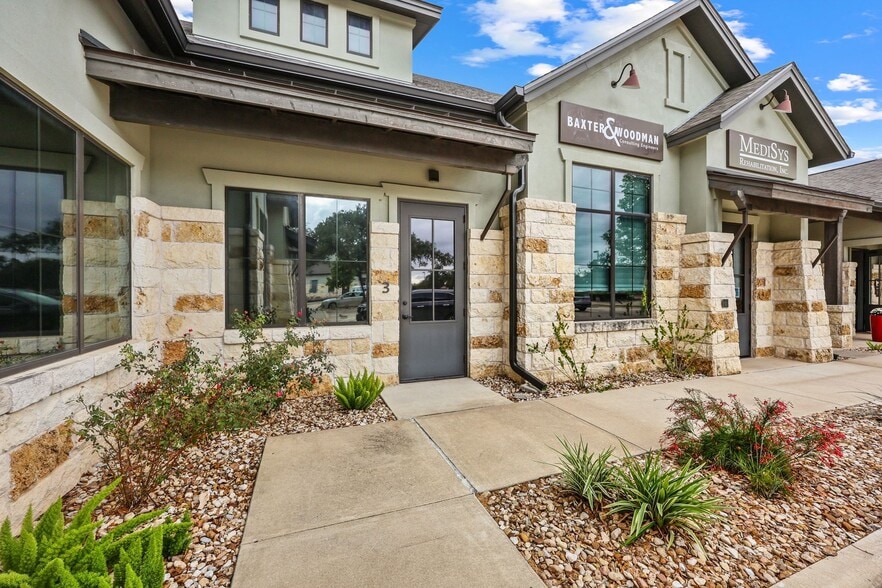 More Photos Of 301 Denali Pass, Cedar Park Office For Lease