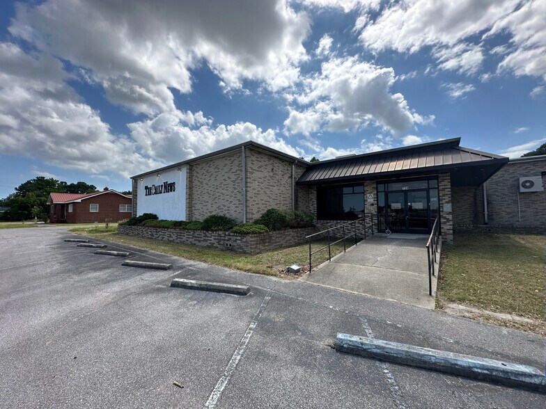 More Photos Of 724 Bell Fork Rd, Jacksonville Office For Sale