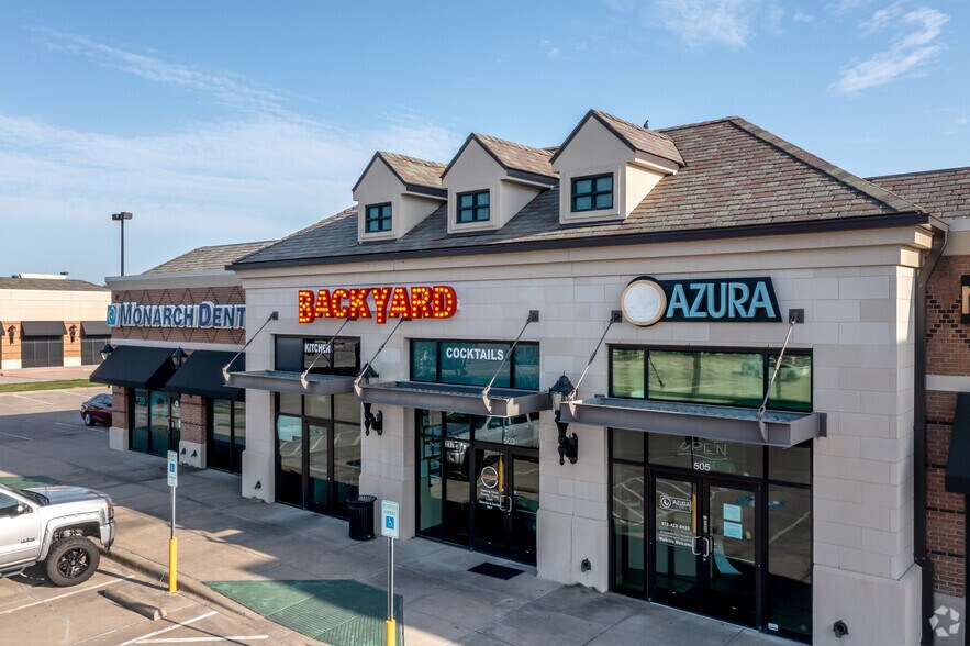 More Photos Of 205 E FM 544 Hwy, Murphy Unknown For Lease