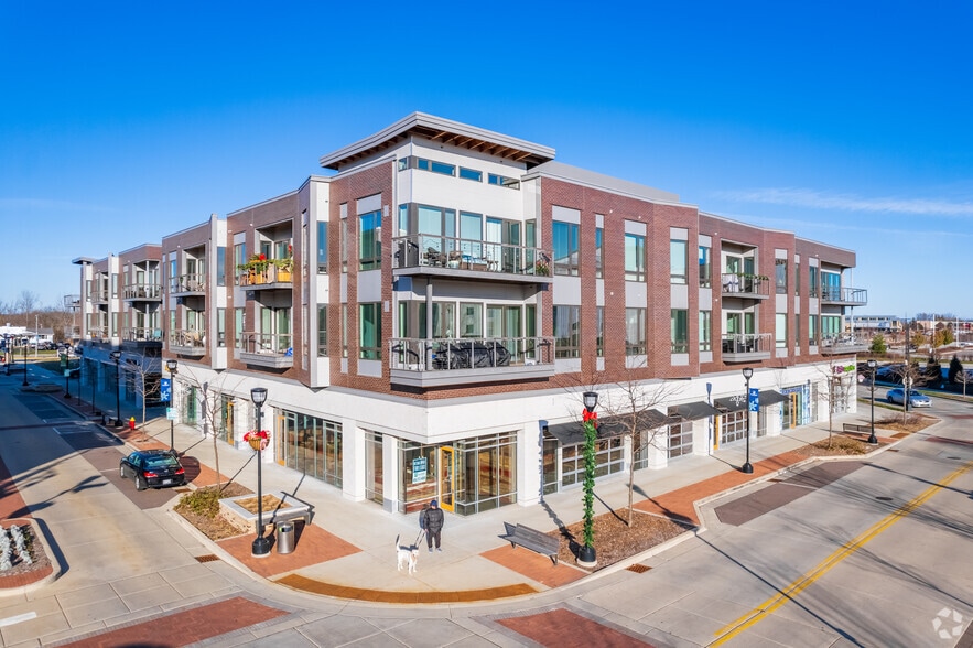 More Photos Of 7955-7973 S Main St, Oak Creek Apartments For Lease