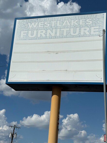 More Photos Of 6545 Historic Old US 90 Hwy, San Antonio Flex For Lease