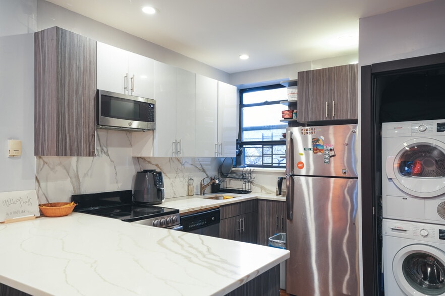 More Photos Of 950-952 Bergen St, Brooklyn Apartments For Sale