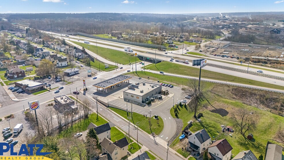 More Photos Of 420 S State St, Girard Land For Lease