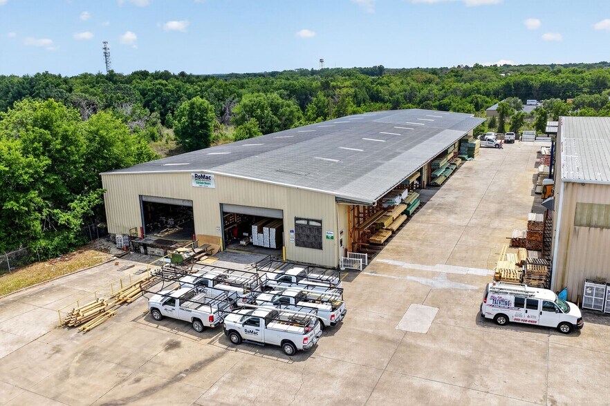 More Photos Of 722 Duck Lake Rd, Lady Lake Industrial For Sale